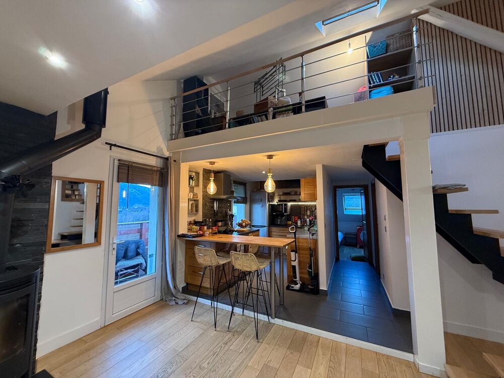 Vente Appartement belle appartement complètement rénové, centre ville, proche toutes commodités Scionzier