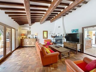  Maison � vendre 7 pi�ces 215 m�