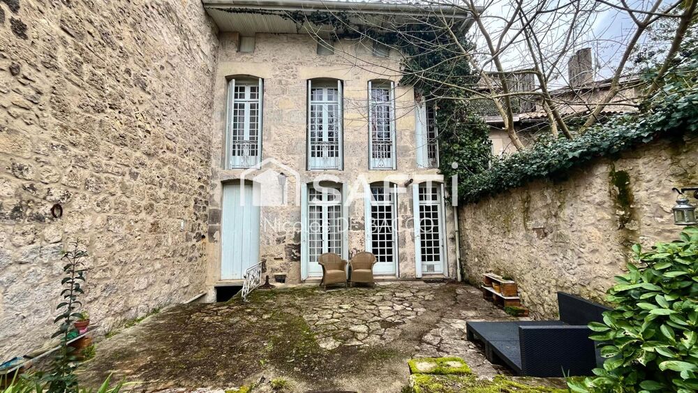 Vente Maison Maison de ville 8 pieces, 5 chambres, 289 m2 Casteljaloux