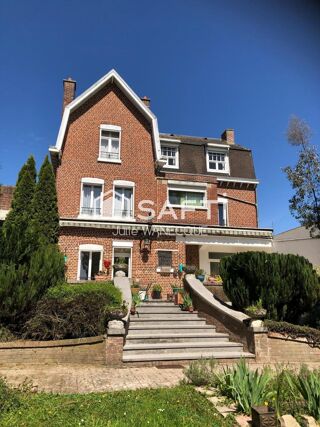  Maison à vendre 11 pièces 282 m²