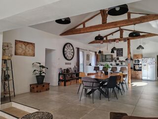  Maison à vendre 6 pièces 209 m²