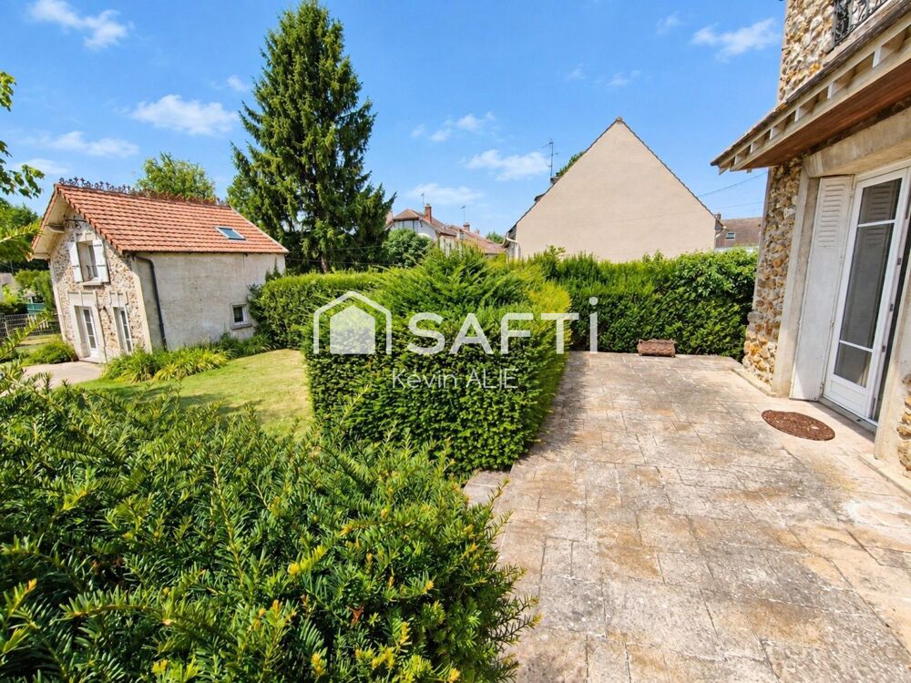 à vendre  Maison Couilly-Pont-aux-Dames (77860)