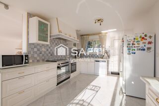  Maison � vendre 9 pi�ces 250 m�