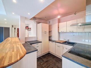  Appartement  vendre 5 pices 81 m