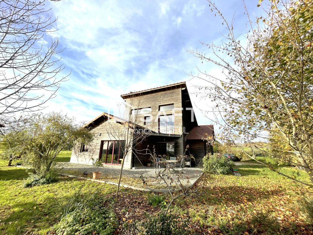 Maison 5 pièces 156 m² · à Saint-Yrieix-la-Perche · 156 m² · 250 000 €