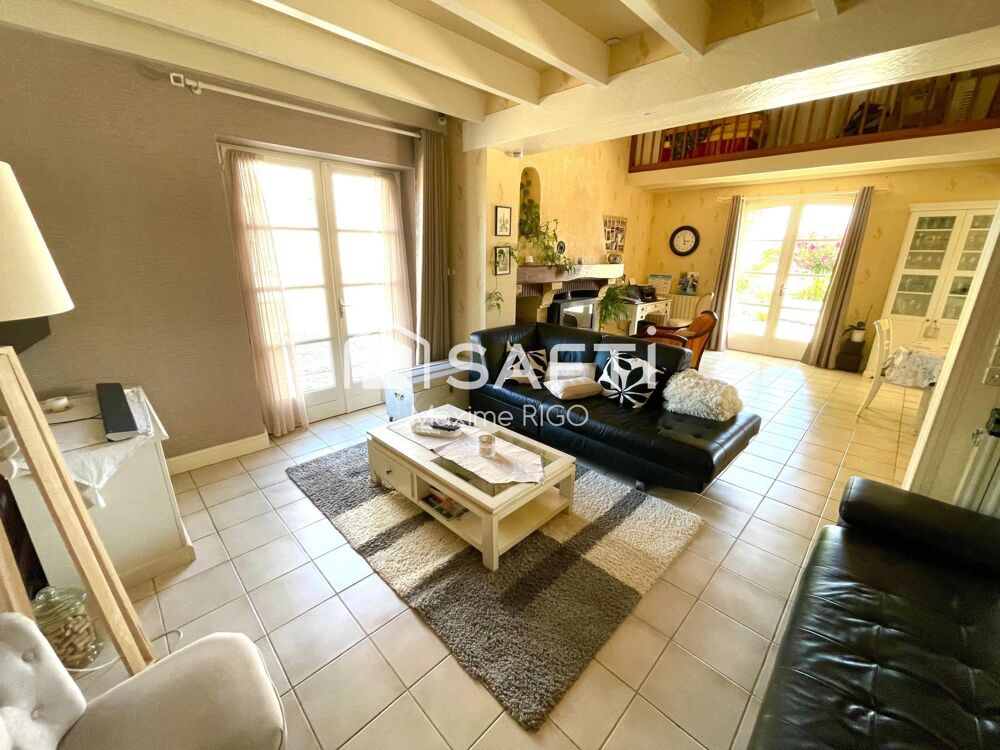 Vente Maison Ferme 7 pièces 255m² avec piscine Sainte-bazeille