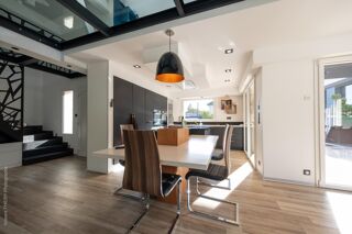  Maison  vendre 5 pices 234 m