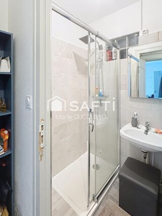  Immeuble  vendre 295 m