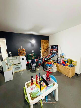  Maison à vendre 8 pièces 160 m²