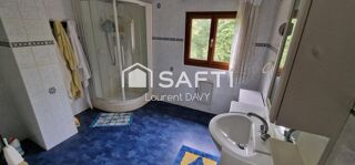  Maison  vendre 9 pices 184 m