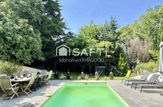  Maison � vendre 9 pi�ces 300 m�