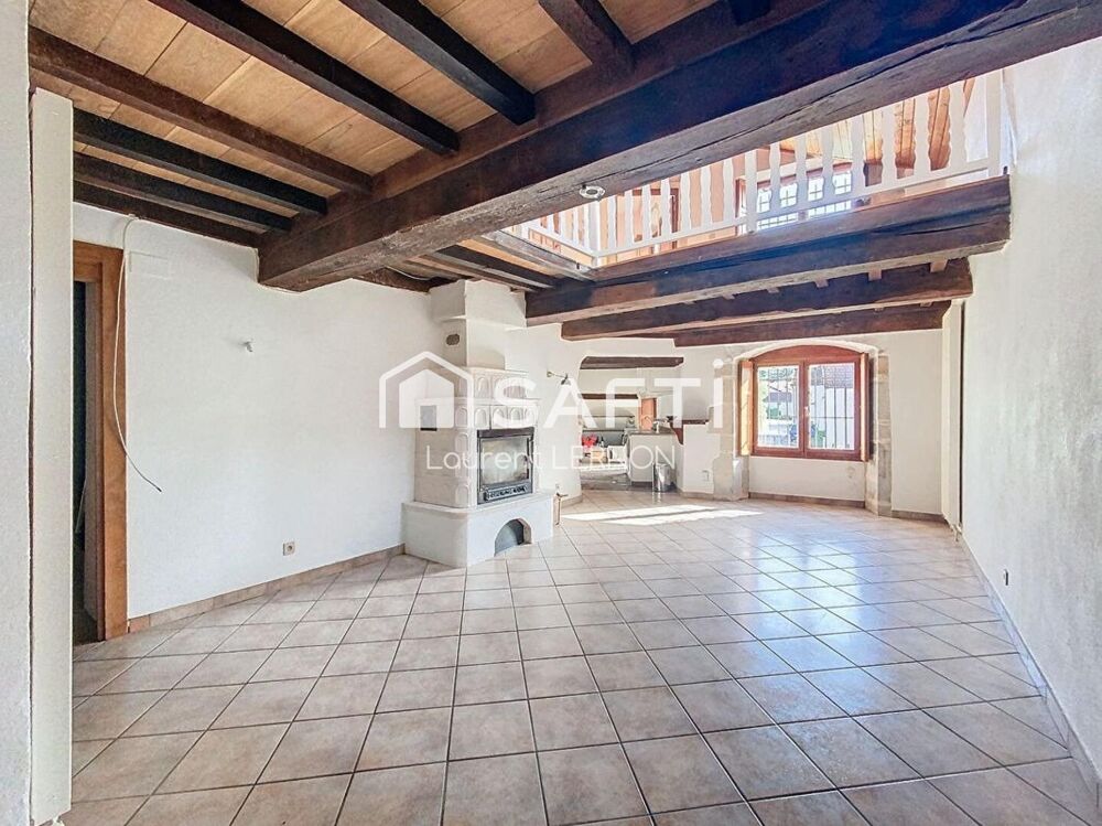 MAISON ANCIENNE AVEC TOUR DE 130 M²