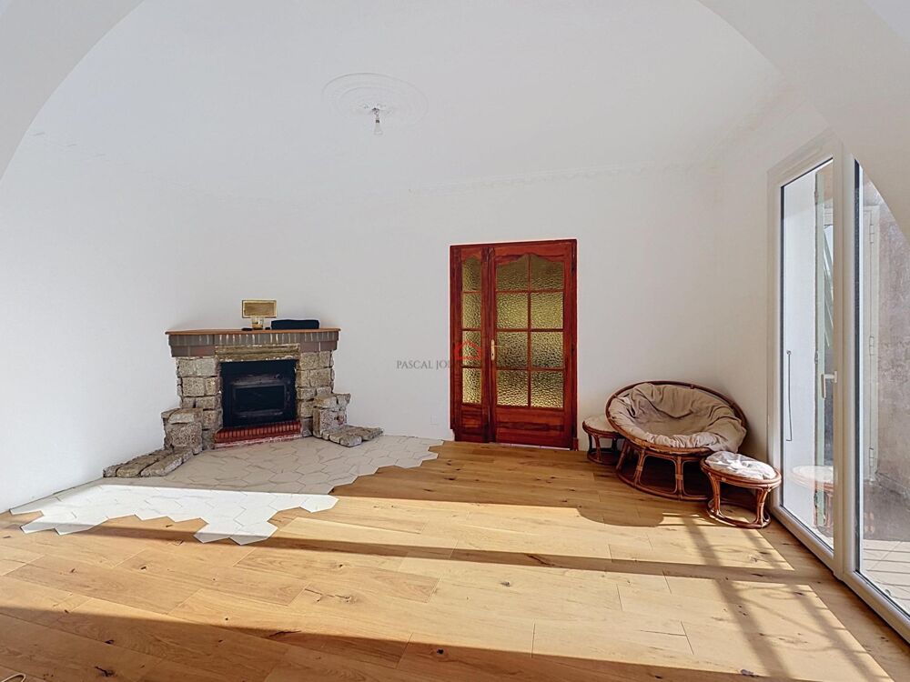 Vente Maison Maison composée de deux appartements Plaine de Peri Peri