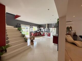  Maison � vendre 7 pi�ces 250 m�