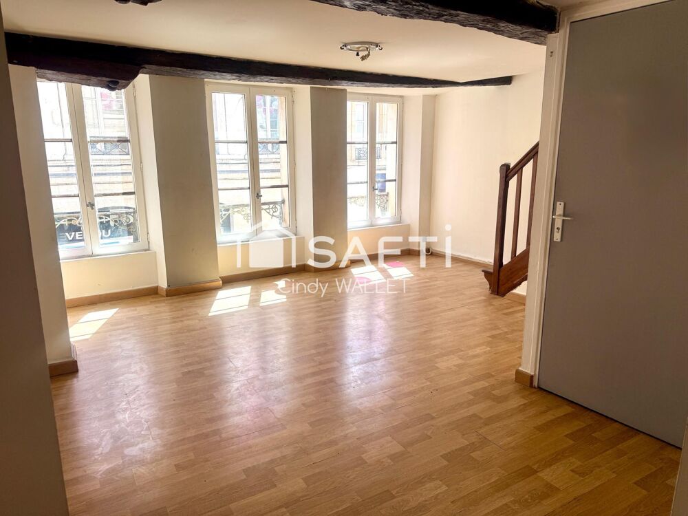 Vente Immeuble En plein cœur de la cité médiévale Laon