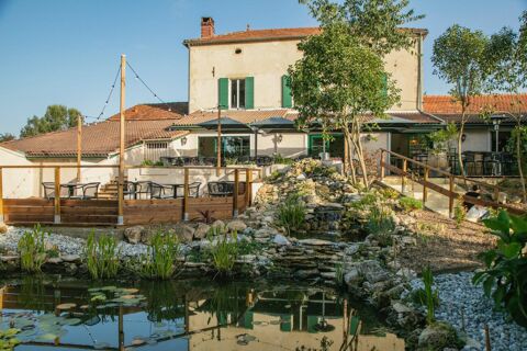 Belle affaire de restauration avec un emplacement num&eacute;ro 1 299000 33210 Langon