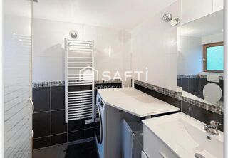  Terrain  vendre 135 m