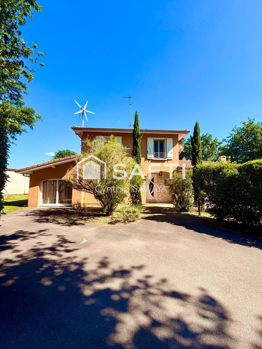 Vente Maison Superbe maison au calme sur belle parcelle avec piscine, garage, ateliers et dépendance T2 Gujan-mestras