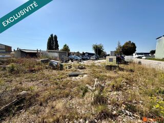  Terrain à vendre 661 m²