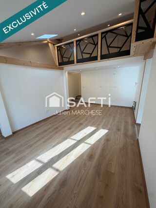  Immeuble � vendre 240 m�