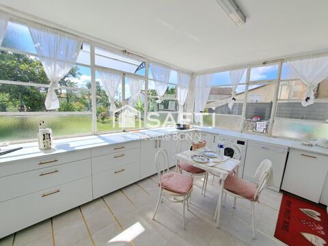   Maison de ville avec grand jardin et garage Maison - 5 pièce(s) - 155 m²