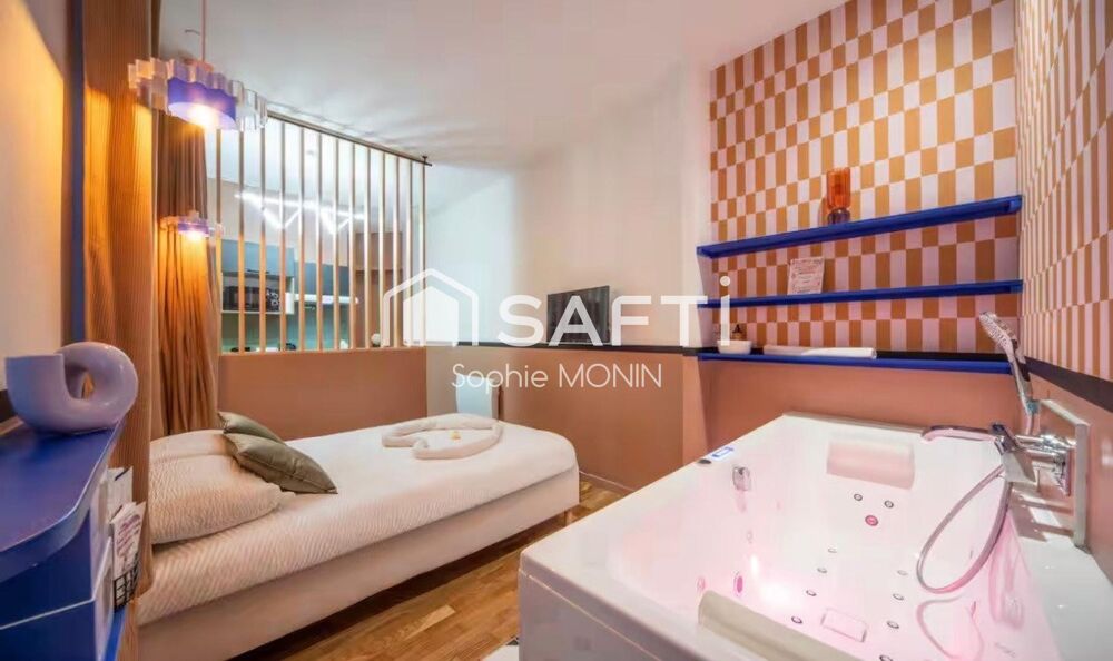 MÂCON CENTRE  APPARTEMENT ENTIEREMENT RÉNOVÉ  LOCATION COURTE DURÉE