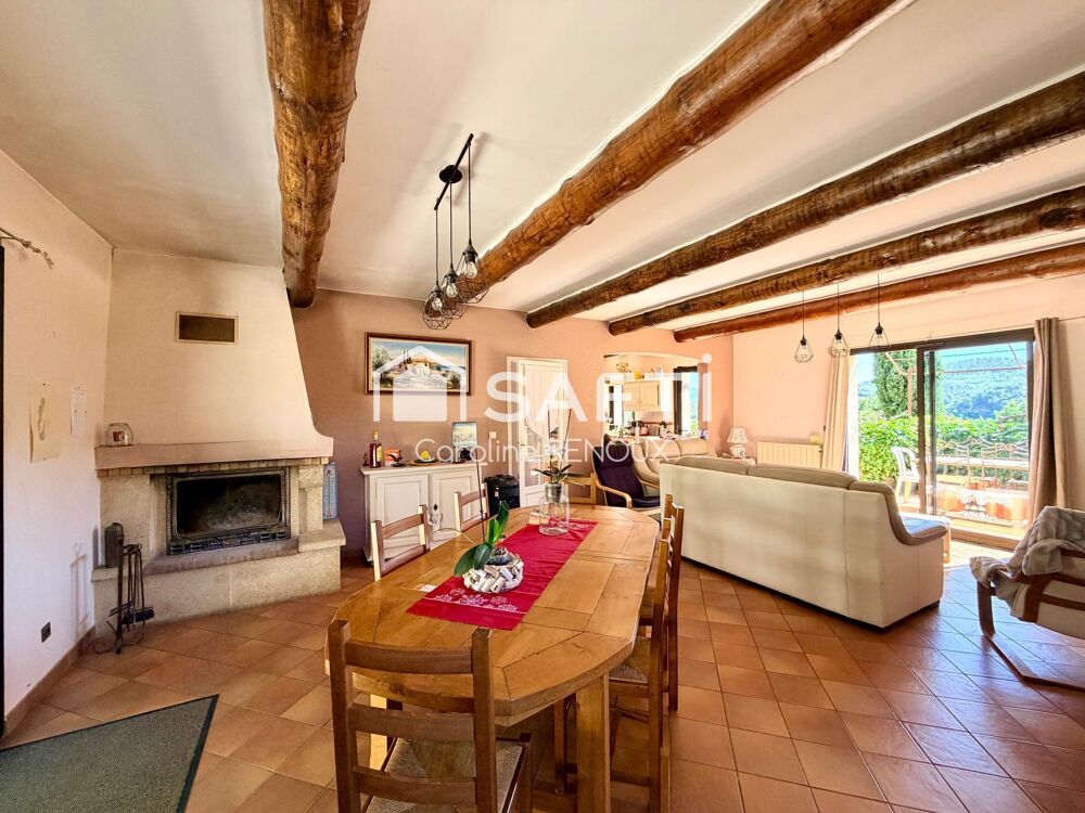 Maison plain-pied 115 m² avec piscine, garage, cave et abri voiture