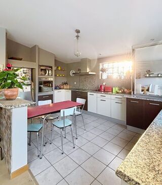  Maison � vendre 7 pi�ces 190 m�