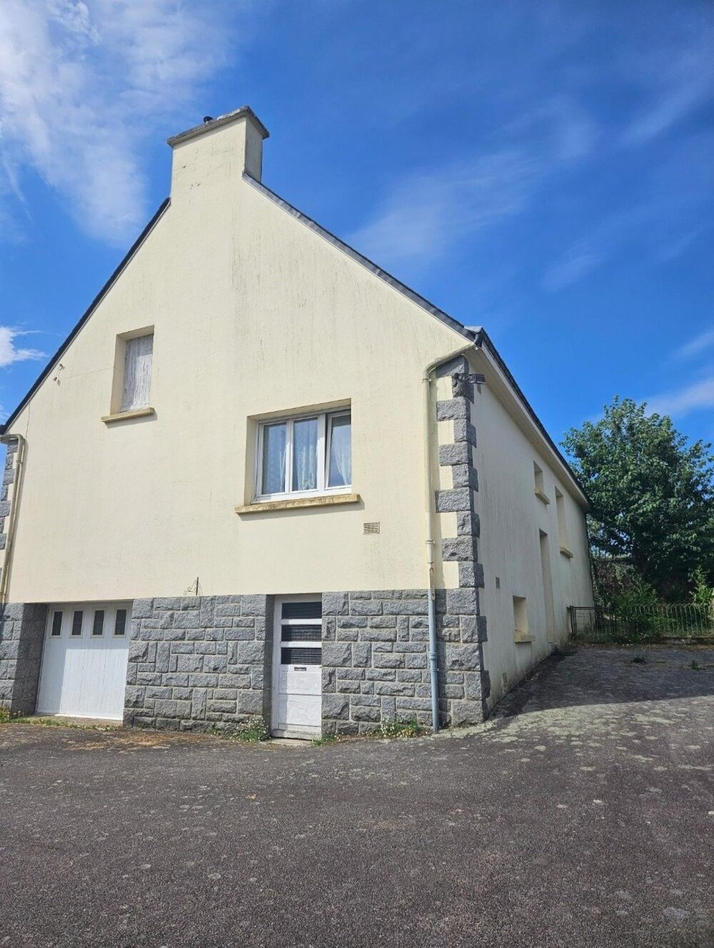 Vente Maison Très bon emplacement, construction de qualité. Locmine