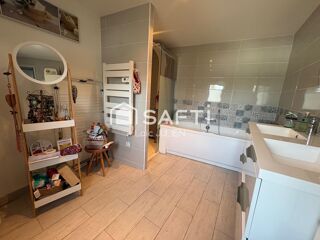  Maison à vendre 6 pièces 135 m²