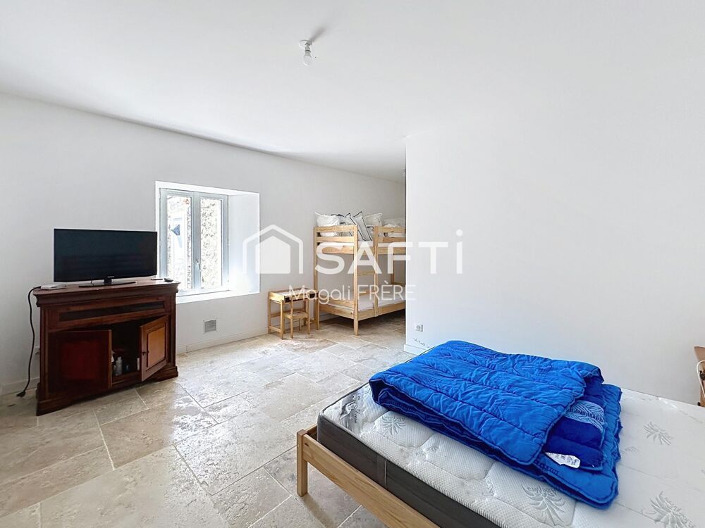 à vendre  Maison Ancelle (05260)