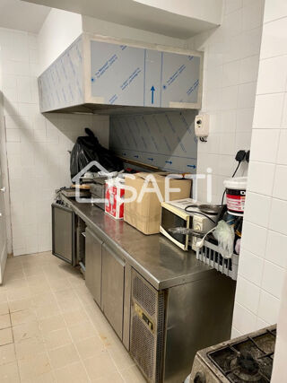  Immeuble  vendre 180 m