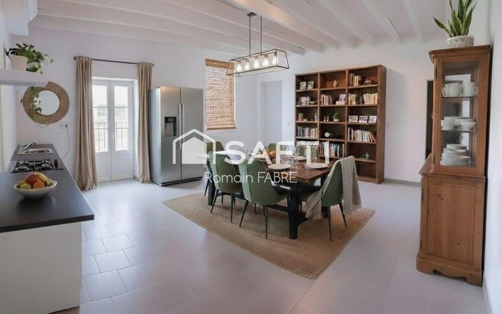 Maison familiale en pierre 4 chambres avec logement loué en plus