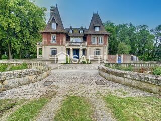  Proprit/chteau  vendre 11 pices 331 m