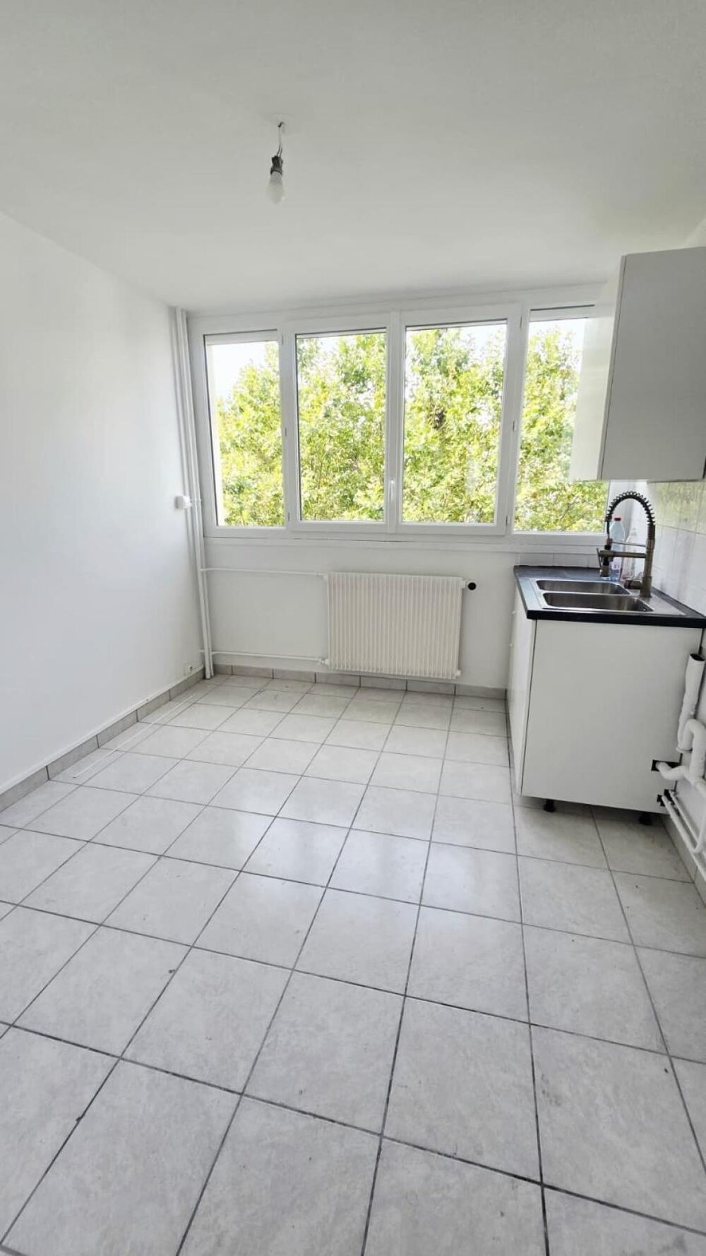 Vente Appartement T3 entièrement rénové – 55,55 m² – 2 balcons – Ascenseur – Cave Saint-etienne