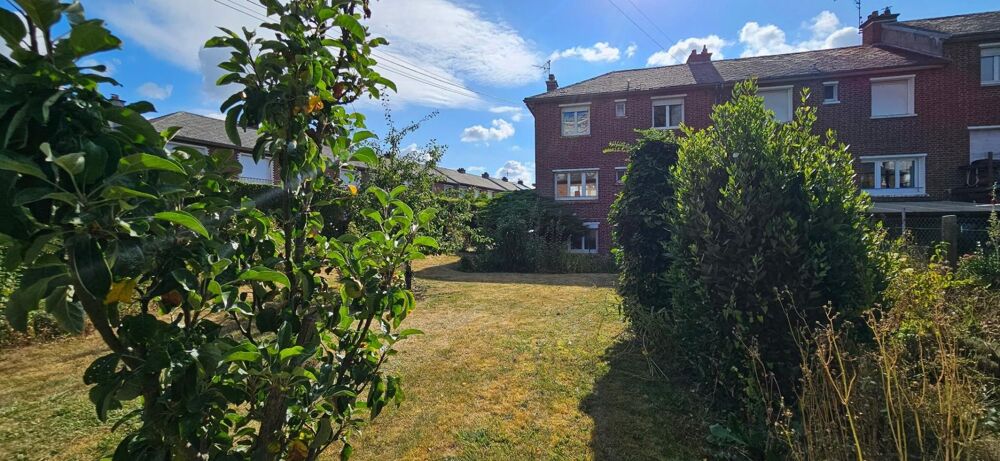 Vente Maison Maison semi-individuelle avec 3 chambres, bureau, garage, sous-sol et jardin. Arras