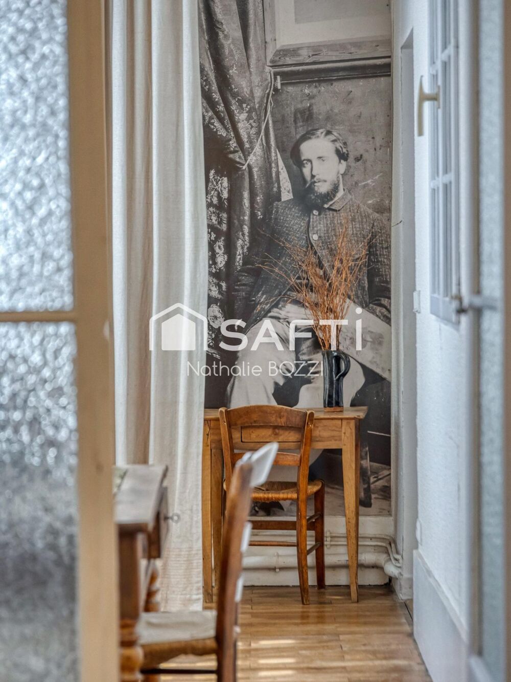 Grenoble Hyper Centre  Duplex de 163 m² au charme de l'ancien