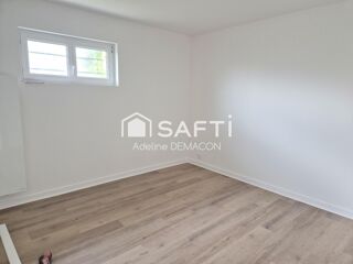  Appartement à louer 5 pièces 86 m²
