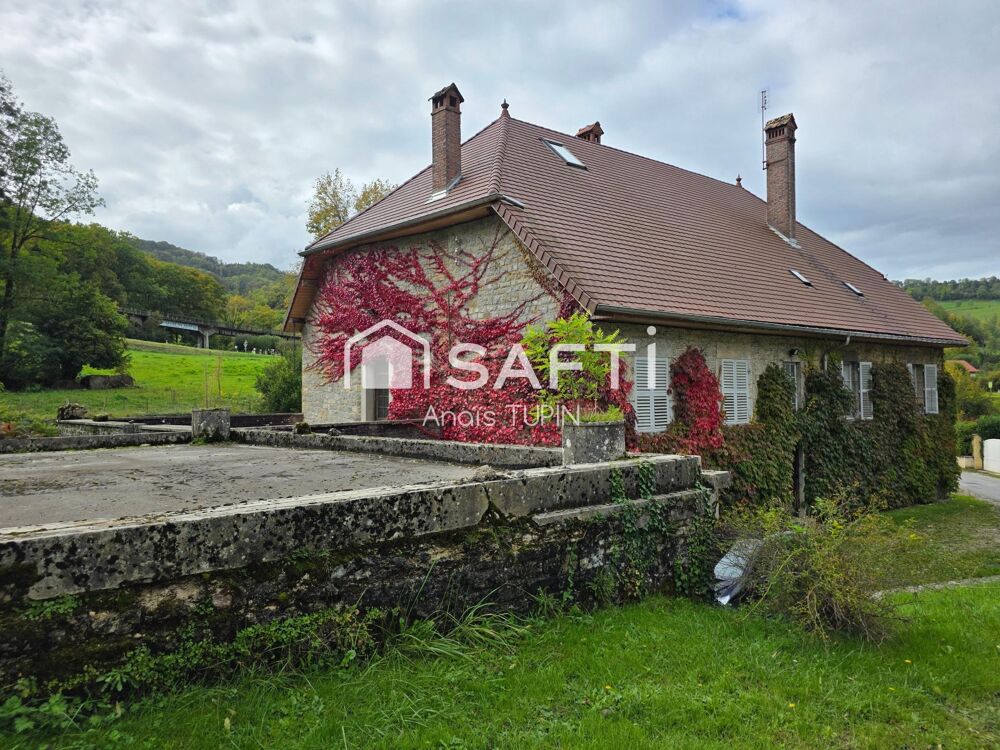 Magnifique maison en pierre à Salins-les-Bains