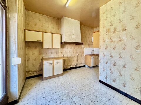   Appartement de 107 m2 avec jardin � r�nover Appartement - 6 pi�ce(s) - 107 m�