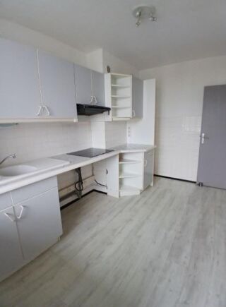  Appartement � vendre 4 pi�ces 84 m�