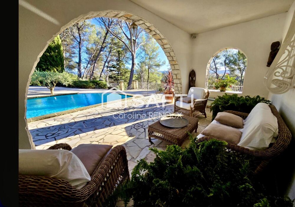 Vente Maison Mérindol – Maison provençale avec vue panoramique et piscine à débordement Merindol