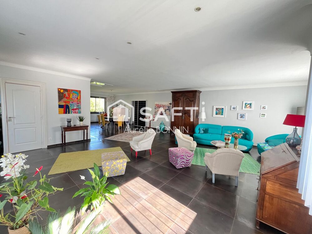 Vente Maison Talence superbe villa 5 chambres rénovée par un architecte sur un terrain de plus de 900m2 Talence