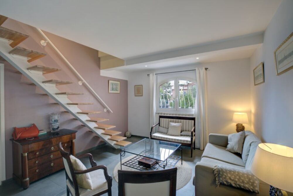 � vendre  Maison Saint-Rapha�l (83700)