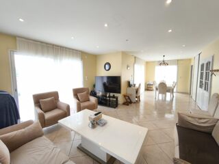  Maison � vendre 7 pi�ces 147 m�