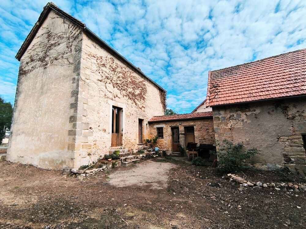 AU COEUR D'UN HAMEAU MAISON 4 CHAMBRES + GRANGE
