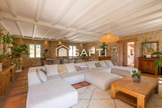  Maison � vendre 8 pi�ces 220 m�