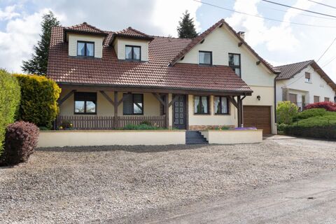   Maison 206m, 8 pices ,6 chambres, dpendances, 2050m de terrain Maison - 8 pice(s) - 206 m