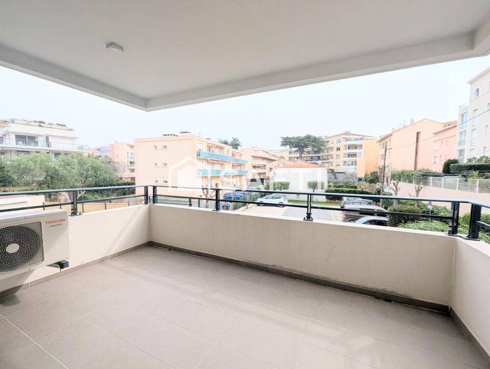 Vente Appartement NOUVEAUTE, appartement situé au centre ville de Saint-Raphaël dans une Résidence sécurisée avec ascenseur, parking privatif Saint-raphael