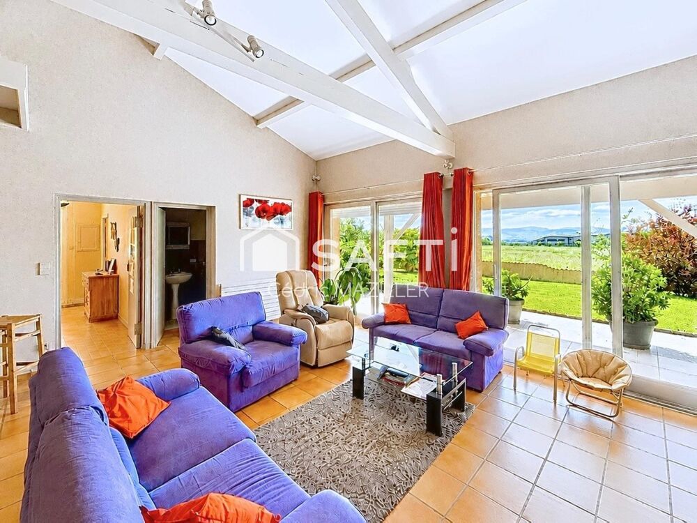 Vente Maison Plain-pied 162 m², 2100 m², sans vis-à-vis Montceaux